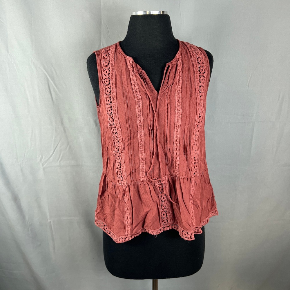 RO & DE Peasant Blouse Top Womens Small Rust Cotton Lace Trim Pleated Wide Strap